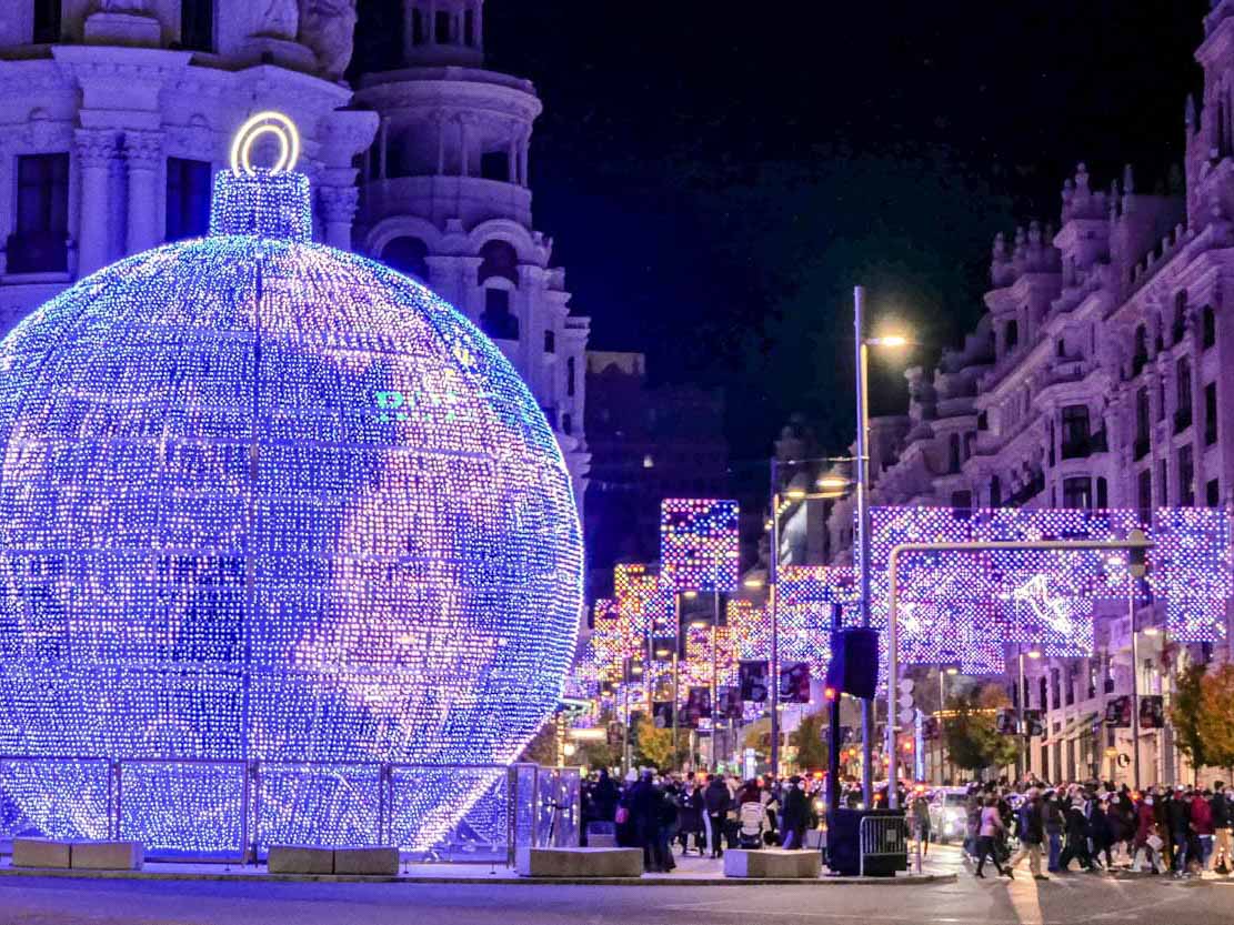 Madrid Christmas Lights & Sightseeing Getaway